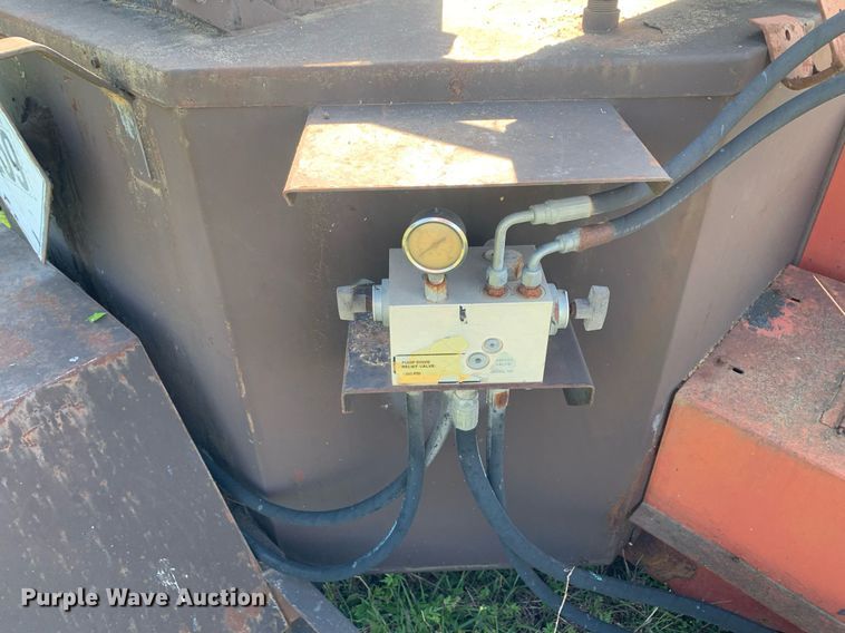 image for item LH9591 1995 Cimline 225 DMA  melter applicator