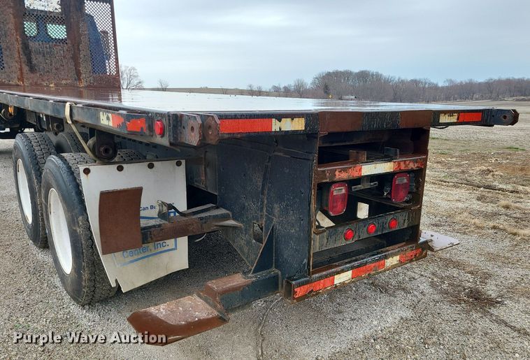 image for item LH9927 2007 Sterling Acterra  flatbed truck