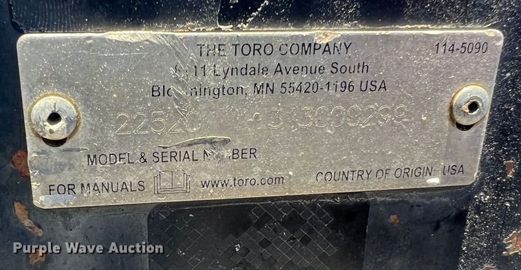 image for item LI9623 2017 Ditch Witch SK600  compact utility loader