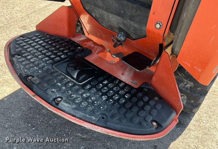 image for item LI9623 2017 Ditch Witch SK600  compact utility loader