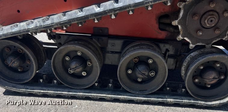 image for item LI9623 2017 Ditch Witch SK600  compact utility loader