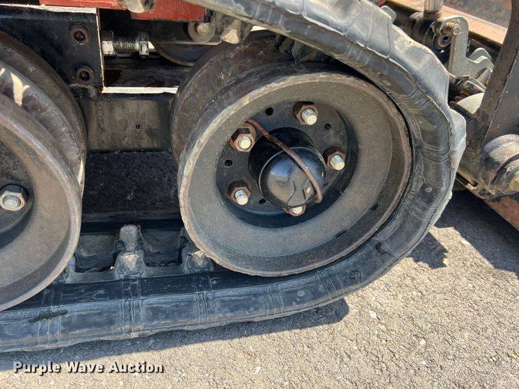 image for item LI9623 2017 Ditch Witch SK600  compact utility loader