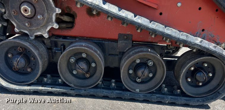 image for item LI9623 2017 Ditch Witch SK600  compact utility loader