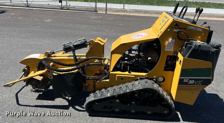 image for item LI9624 2016 Vermeer SC30TX  stump grinder