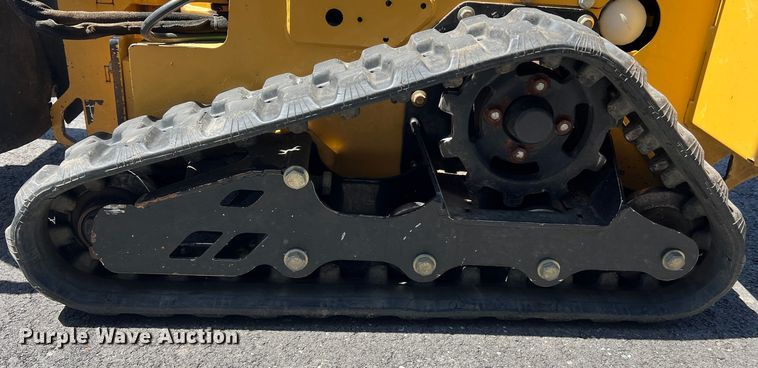 image for item LI9624 2016 Vermeer SC30TX  stump grinder