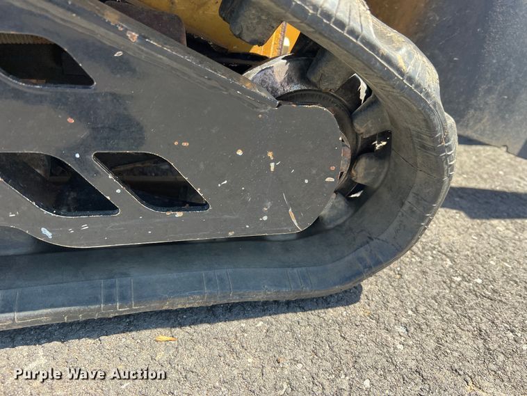 image for item LI9624 2016 Vermeer SC30TX  stump grinder