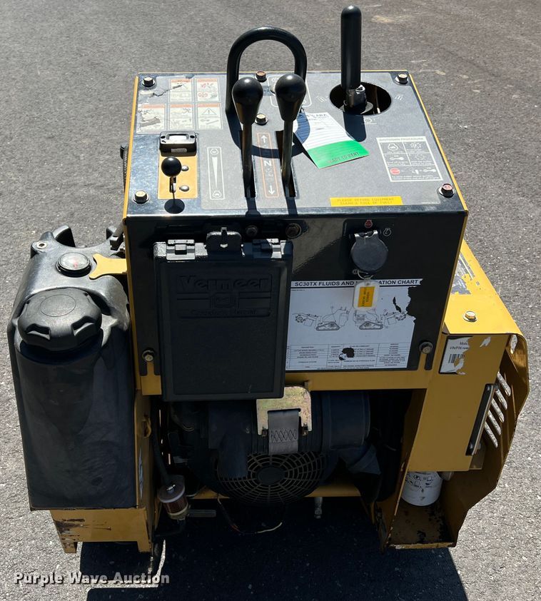 image for item LI9625 2016 Vermeer SC30TX  stump grinder