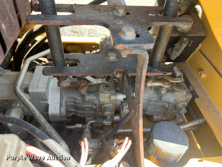 image for item LI9625 2016 Vermeer SC30TX  stump grinder