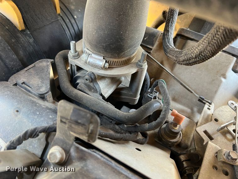 image for item LI9625 2016 Vermeer SC30TX  stump grinder