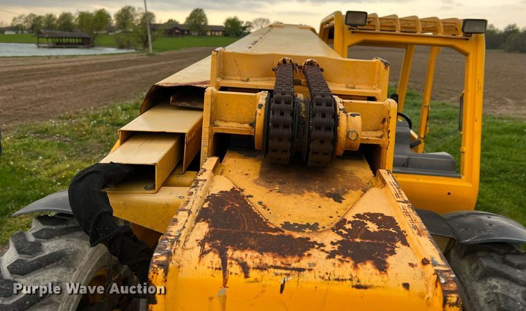 image for item LI9626 1999 Gehl DL8H  telehandler