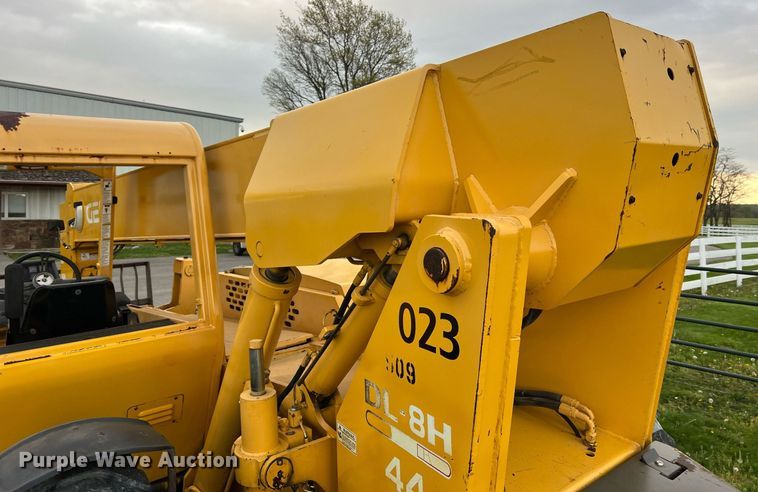 image for item LI9626 1999 Gehl DL8H  telehandler