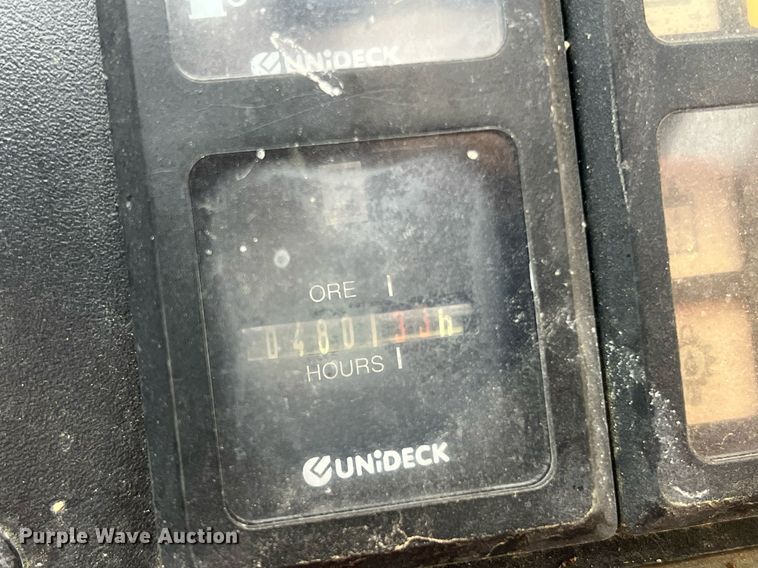 image for item LI9626 1999 Gehl DL8H  telehandler