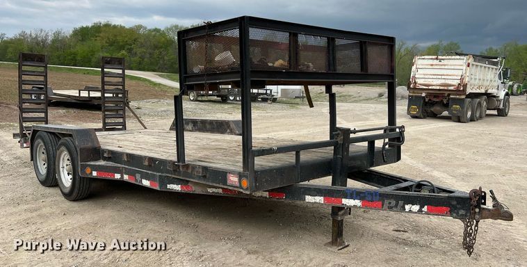image for item LI9628 2011 PJ Trailers  equipment trailer