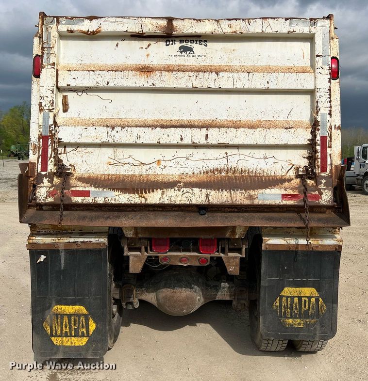 image for item LI9631 2007 Freightliner Business Class M2 112  dump truck