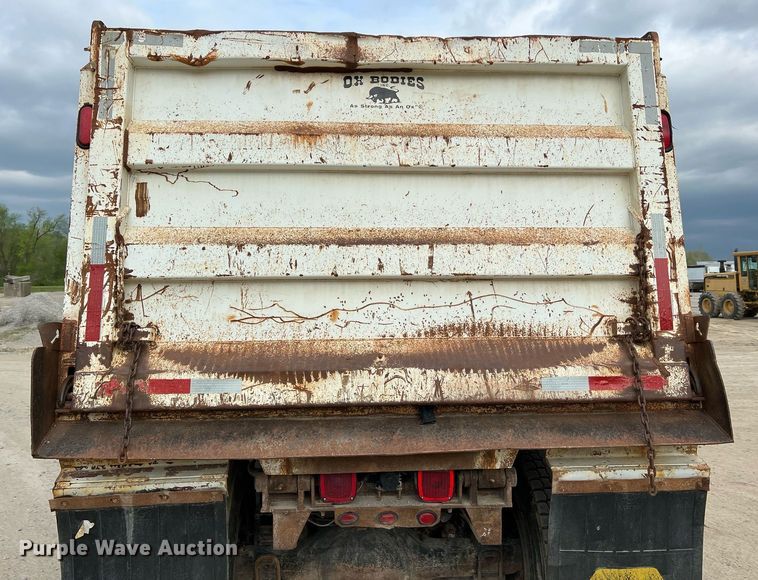 image for item LI9631 2007 Freightliner Business Class M2 112  dump truck