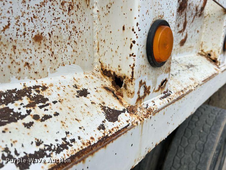 image for item LI9631 2007 Freightliner Business Class M2 112  dump truck