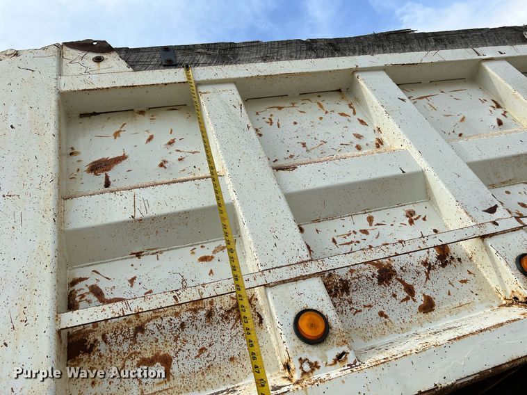 image for item LI9631 2007 Freightliner Business Class M2 112  dump truck