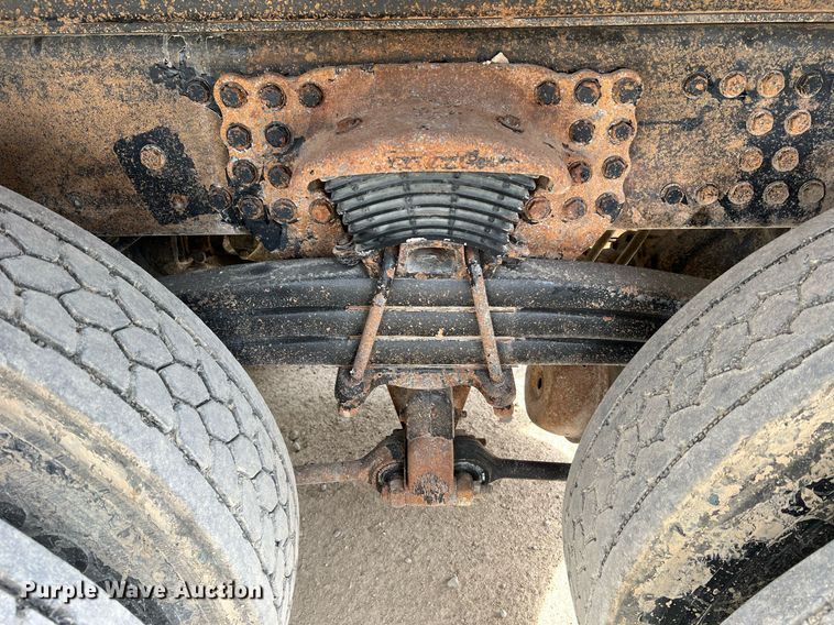 image for item LI9631 2007 Freightliner Business Class M2 112  dump truck