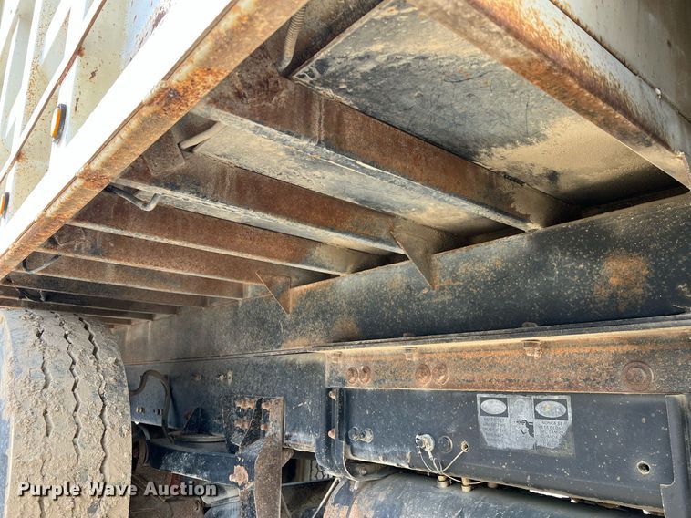 image for item LI9631 2007 Freightliner Business Class M2 112  dump truck