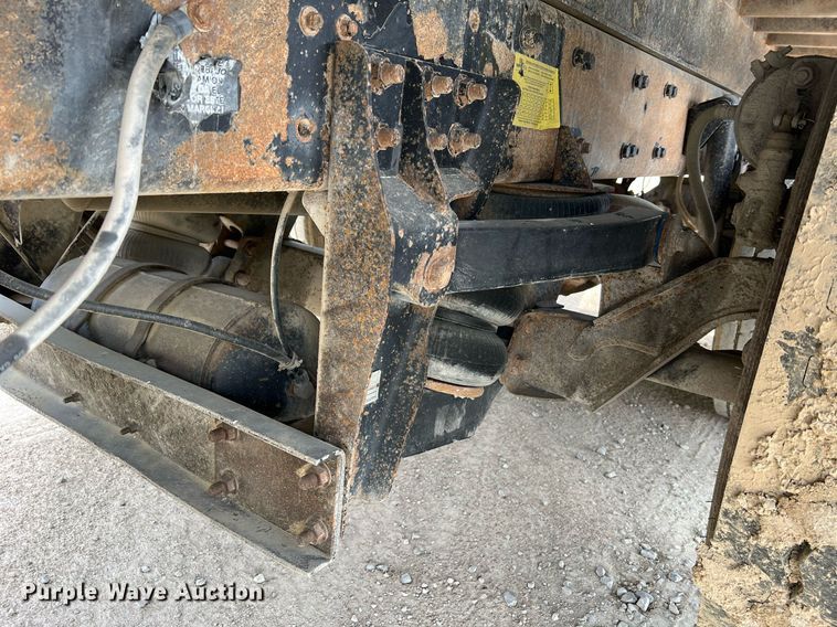 image for item LI9631 2007 Freightliner Business Class M2 112  dump truck