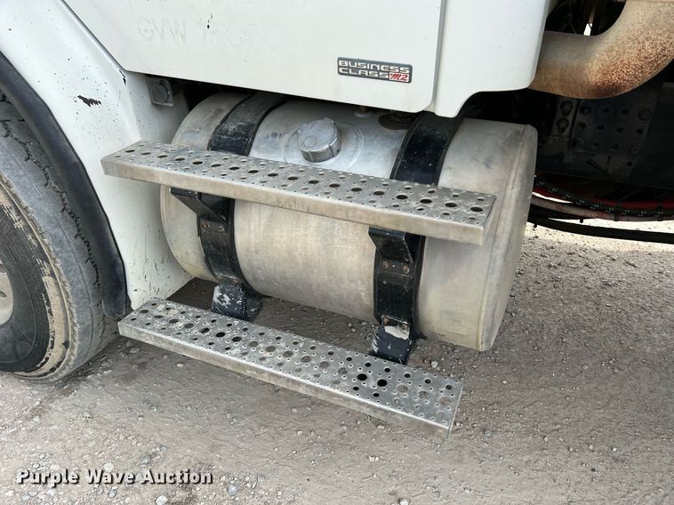 image for item LI9631 2007 Freightliner Business Class M2 112  dump truck