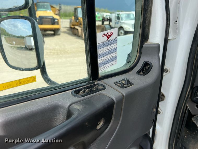 image for item LI9631 2007 Freightliner Business Class M2 112  dump truck