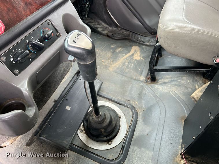 image for item LI9631 2007 Freightliner Business Class M2 112  dump truck