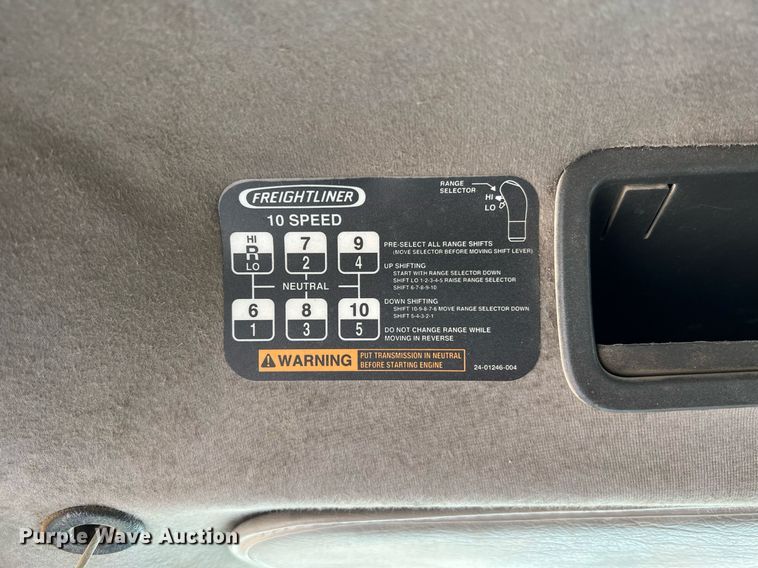 image for item LI9631 2007 Freightliner Business Class M2 112  dump truck