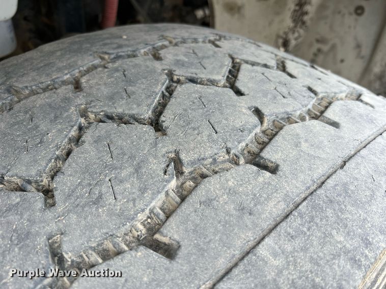 image for item LI9631 2007 Freightliner Business Class M2 112  dump truck