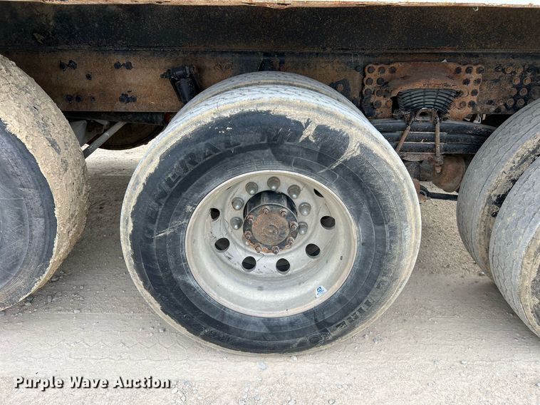 image for item LI9631 2007 Freightliner Business Class M2 112  dump truck