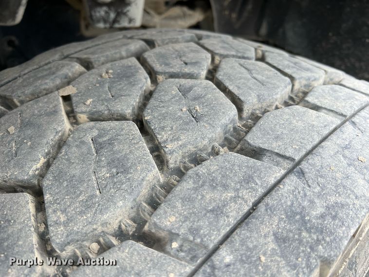 image for item LI9631 2007 Freightliner Business Class M2 112  dump truck