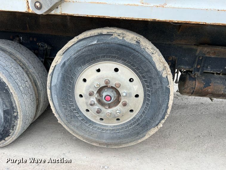 image for item LI9631 2007 Freightliner Business Class M2 112  dump truck