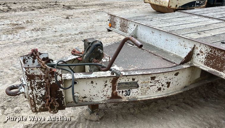 image for item LI9632 1999 Talbert  equipment trailer