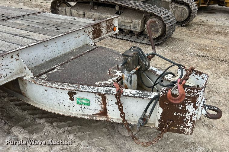 image for item LI9632 1999 Talbert  equipment trailer