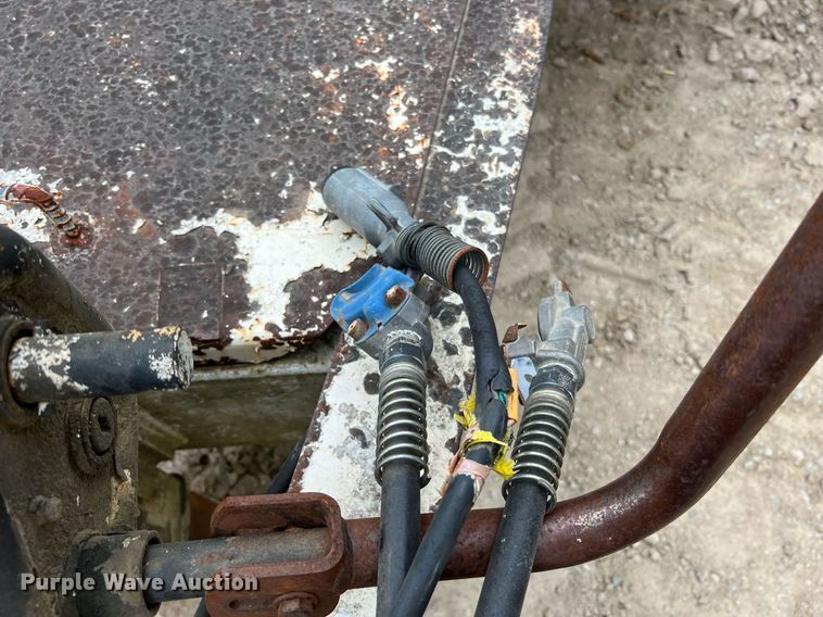 image for item LI9632 1999 Talbert  equipment trailer