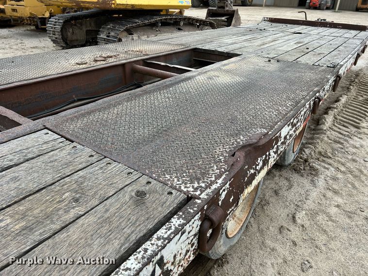 image for item LI9632 1999 Talbert  equipment trailer