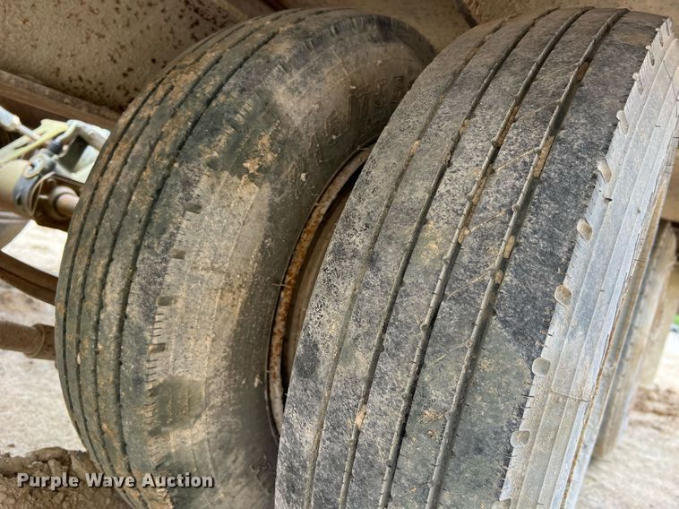 image for item LI9632 1999 Talbert  equipment trailer