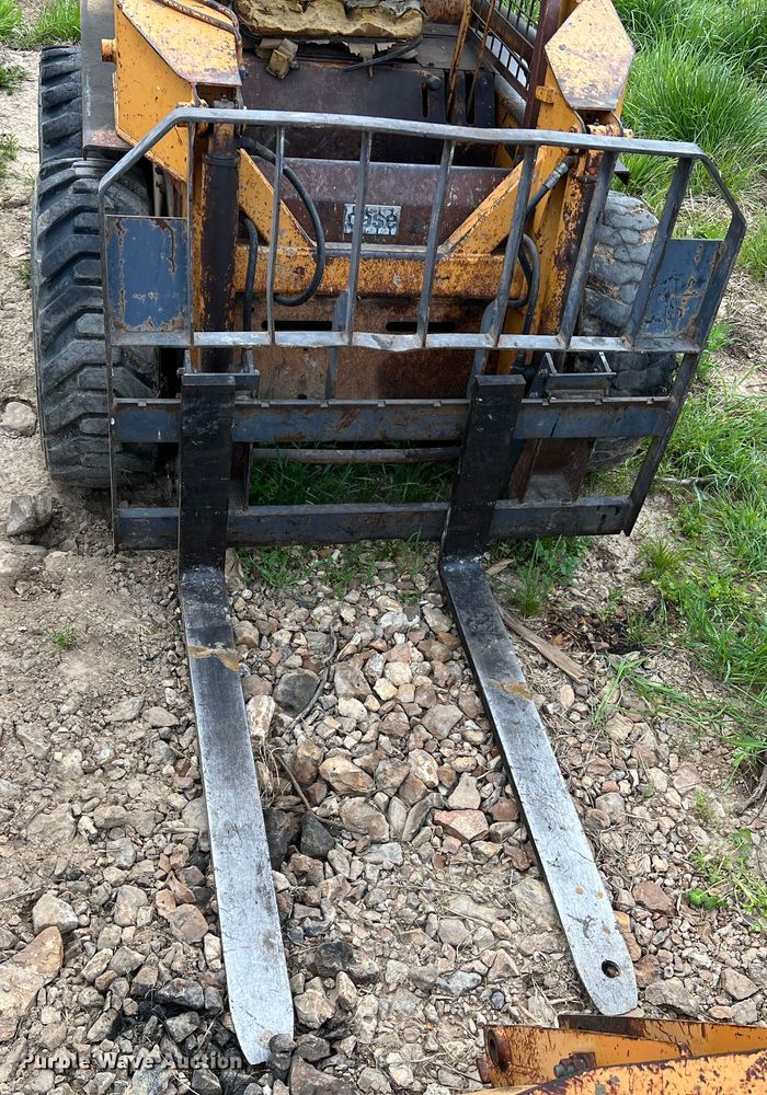 image for item LI9638 Case 1835B  skid steer loader