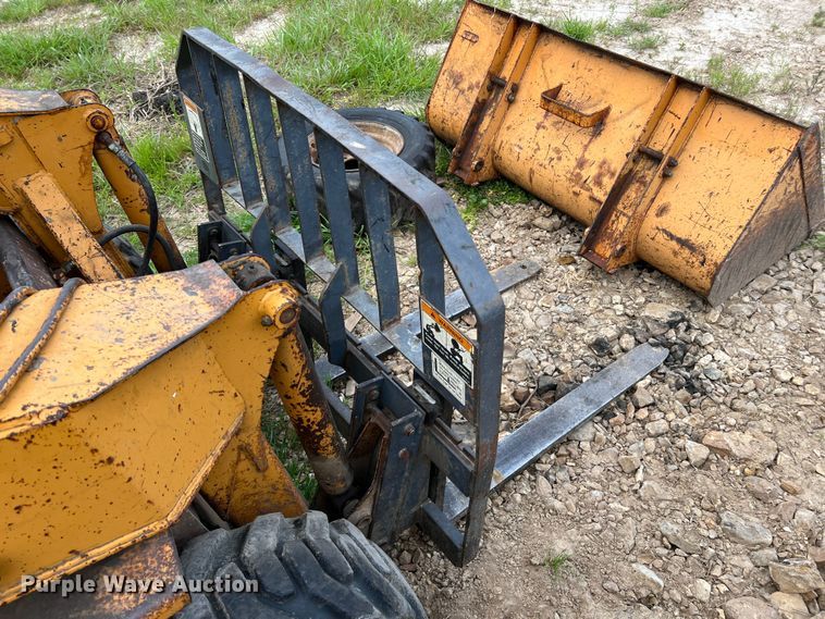 image for item LI9638 Case 1835B  skid steer loader