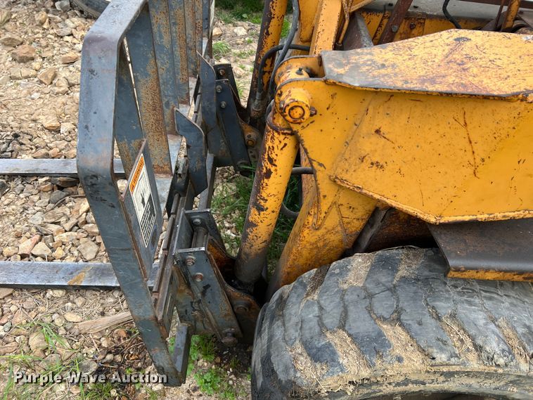 image for item LI9638 Case 1835B  skid steer loader