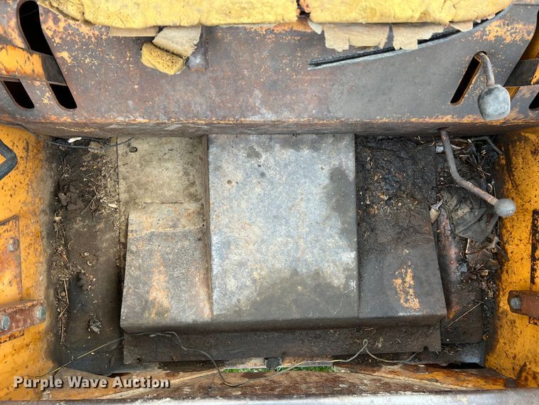 image for item LI9638 Case 1835B  skid steer loader