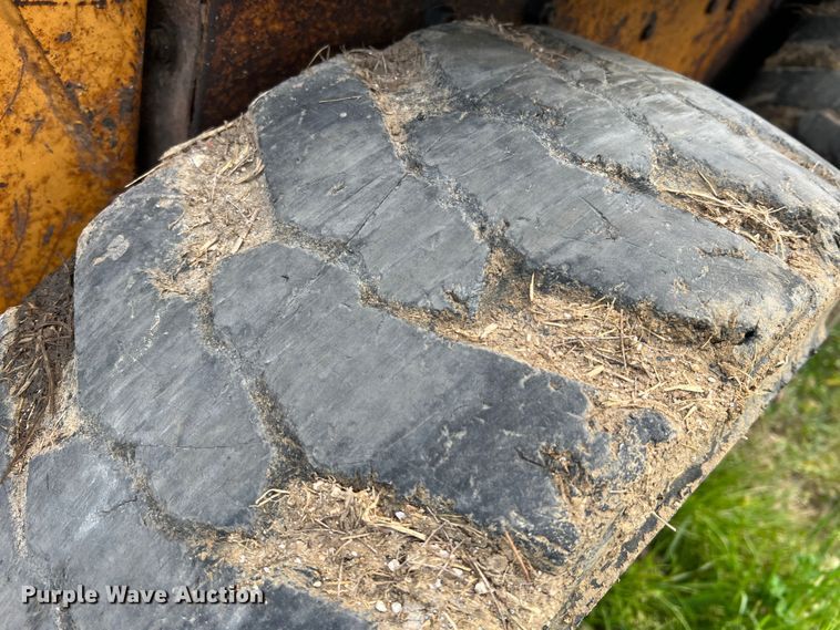 image for item LI9638 Case 1835B  skid steer loader