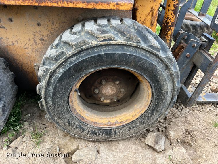 image for item LI9638 Case 1835B  skid steer loader