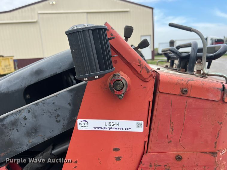 image for item LI9644 Toro DingoTX420  compact utility loader