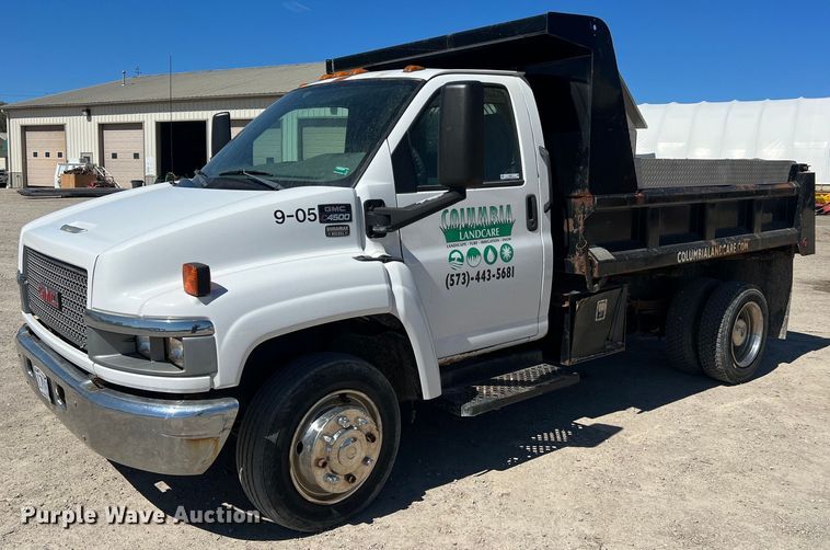image for item LI9657 2005 GMC C4500  dump truck