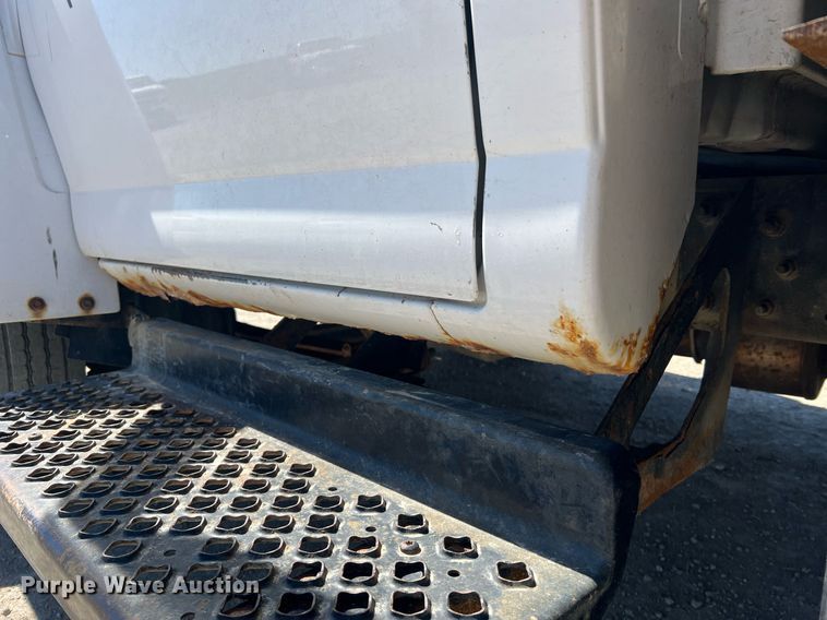 image for item LI9657 2005 GMC C4500  dump truck