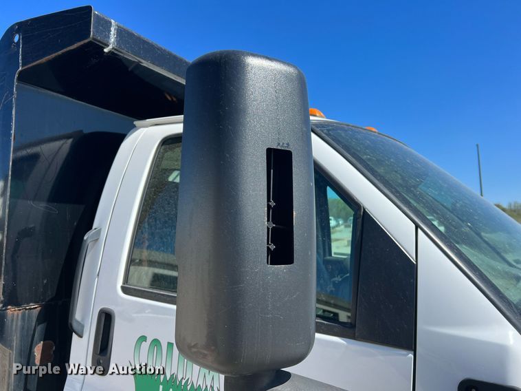 image for item LI9657 2005 GMC C4500  dump truck