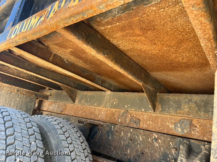 image for item LI9657 2005 GMC C4500  dump truck