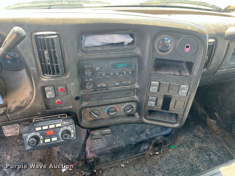 image for item LI9657 2005 GMC C4500  dump truck