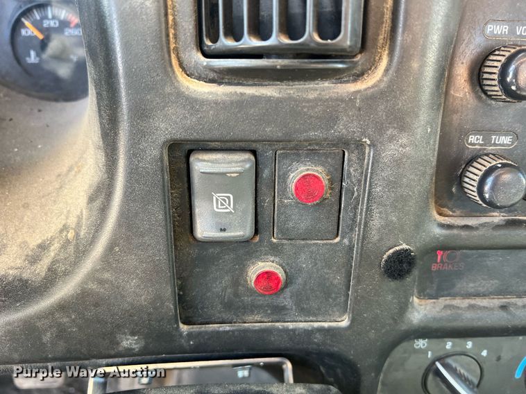 image for item LI9657 2005 GMC C4500  dump truck